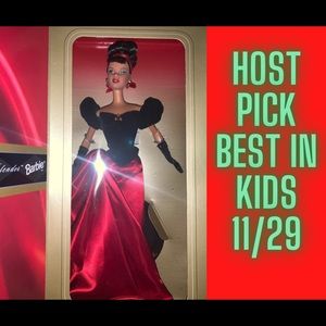 Avon Winter Splendor Barbie African American 1998